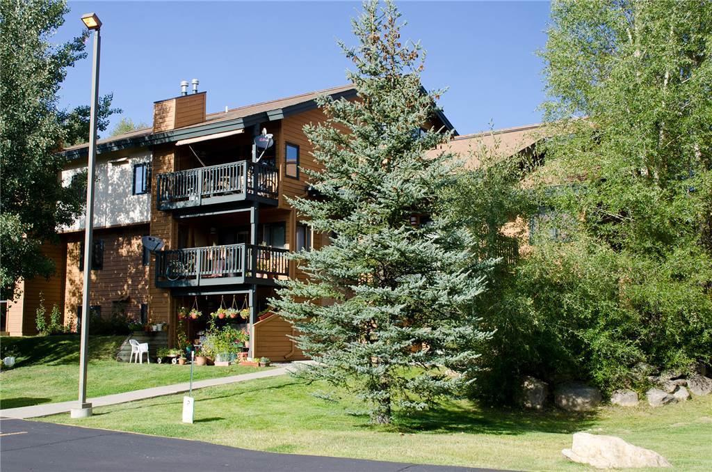 The Pines Condominiums Стиймбоут Спрингс Екстериор снимка