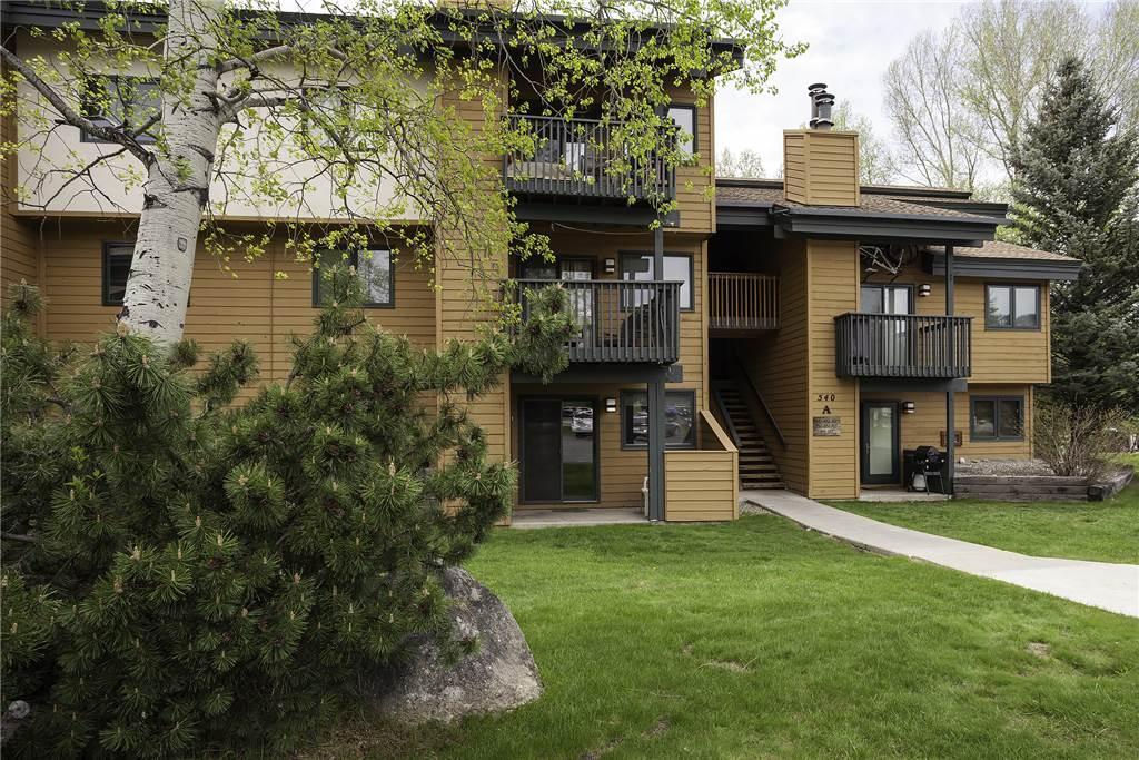 The Pines Condominiums Стиймбоут Спрингс Екстериор снимка